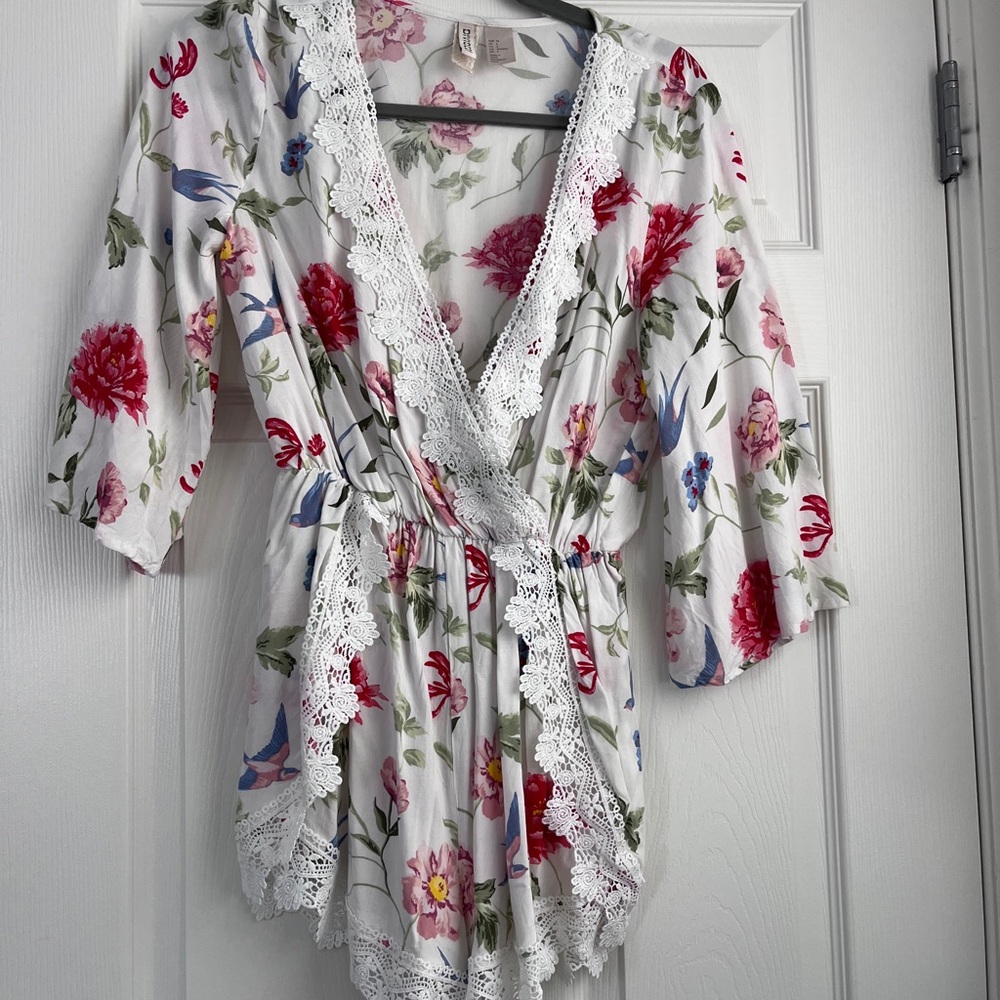 Floral Lace Trim Wrap Romper
